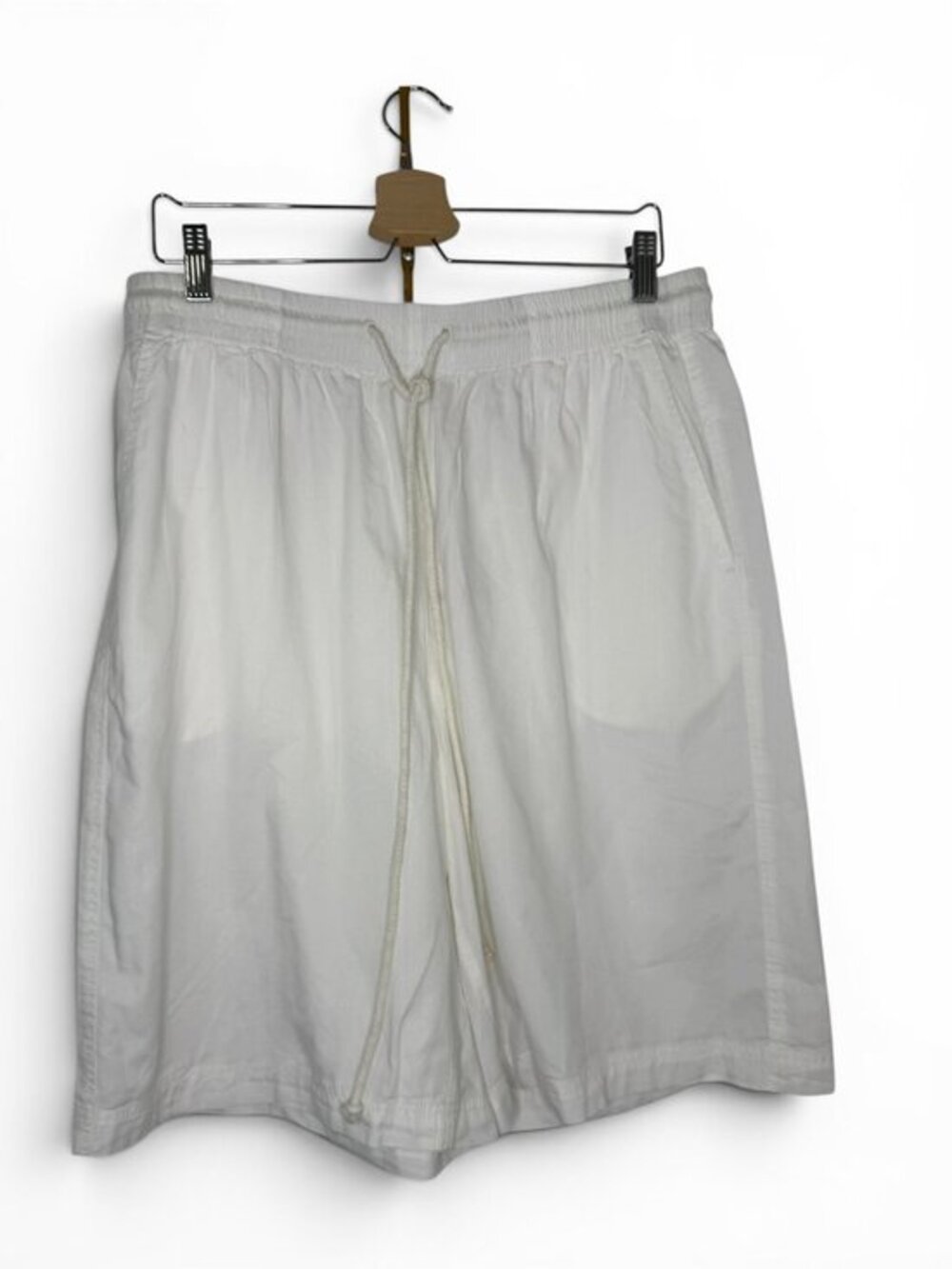 NWT Free People White Drawstring Pull-On Shorts – L- MSRP $58